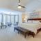Spacious Stockbridge Manor Pool Table, 2 Kitchens