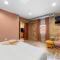 Lavish Loft on Main St - Walk to Stn Mtn Park! - 石头山