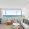 Wake Up to the Ocean: 1-Bed with Pool & Views - Сідней