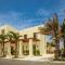 Oasis Hotel