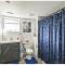 Modern Getaway in the Heart of Reno - 里诺