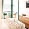 Headlands Beachside Retreat - 50 metres to beach