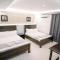 Spotlight Hotel near Hundred Islands Wharf