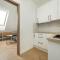 Spacious Apartment for 11 with 5 Bedrooms in Wrocław by Noclegi Renters - Wrocław
