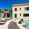 Authentic Dalmatian Hillside Escape with Pool, Sauna & BBQ - Zadvarje
