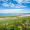 Amazing Location Lakefront Waterside Deck