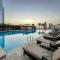 Classic Retreat in JBR with Private Beach Access - Dubaj