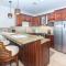 Pristine Bay Beach Home 104