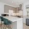 Elegant Epsom Modern Apartment - Epsom