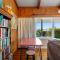 Lakeview Cottage - Rainbow Point Holiday Home