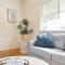 Kennedy House - Cosy & Comfortable, Sleeps 7