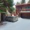 Double Loop by KABINO Large Driveway Fire Pit Fireplaces Grill WiFi Sleeps 11 in Summer and only 7 in Winter