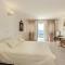Awesome Home In Herceg Novi With Wifi - 赫尔采格诺维