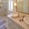 Awesome Home In Herceg Novi With Wifi - 赫尔采格诺维