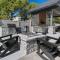 Chic 2br2ba Apt Near Uark, Trails, Amp Pool - روجرز
