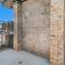 Music-themed Apt Near Uark, Amp, Top Golf, Pool - روجرز