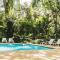 Peaceful Jungle Villa Conga - Pool & Parking for 2 persons