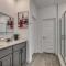 Mins from Downtown Cool Indoor Games Work Space - دالاس