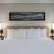 GrandStay Hotel & Suites