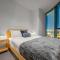 Stupendous CBD & Garden views - 2Bdr 2 Bth with free parking