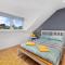 Beautiful 2BR Apartment with McCaigs Tower views - Oban