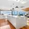 The Ocean's Edge Luxury Entertainer with Views - 玛莎山
