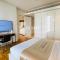 Crystal Clear 1BR in Blue Waters with Ain View - Dubaj