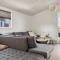 4 Bedroom Stunning Home In Væggerløse - Bøtø By