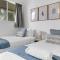 Wallaby Outlook The Perfect Family Escape