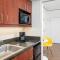 Beachside Hotel & Suites Cocoa Beach - Port Canaveral