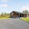 4 Bedroom Stunning Home In Ålbæk