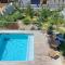 The Dragon Tree Guesthouse
