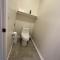 Amazing Lincoln Home with Pool and Hot Tub - لنكن