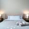 Amazing Lincoln Home with Pool and Hot Tub - لنكن