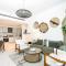 1BR Beachfront with Sun Loungers at Palm Jumeirah