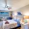 Lakefront Unit with Dock in Carlsbad! - كارلسباد