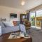 Central Riverside Retreat - Taupo Holiday Home - Taupo
