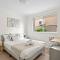 Cozy Double Room in Panania - Close to Stations & Stores - Shared Bathroom