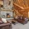Stunning Cedar Log Home with Panoramic Views - Hot Tub - Game Bar & Theatre Rooms - Coshocton