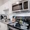 New! 1 BR Renovated Apartment in the Heart of downtown - 莫比尔