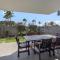 Beaches on Lammermoor Apartments