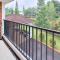 Urbanview Hotel Tridaya Cisarua Puncak