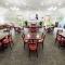 Econo Lodge Wausau - Rothschild
