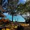 Sazani Beach Lodge and Tidal Lounge - 南威