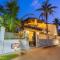 ELIVAAS 4 BHK Villa near Beach with Private Pool & Bar - Casa Boa Vida - Goa