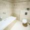 Holiday Beach Budapest Hotel