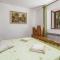 Nice Home In Stinica With Wifi