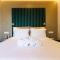 The Palm Suites - Adults Only