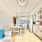 Direct Beach Access with Sea View, AC & WiFi - Куартейра