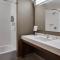 Courtyard by Marriott Prince George - 乔治王子城
